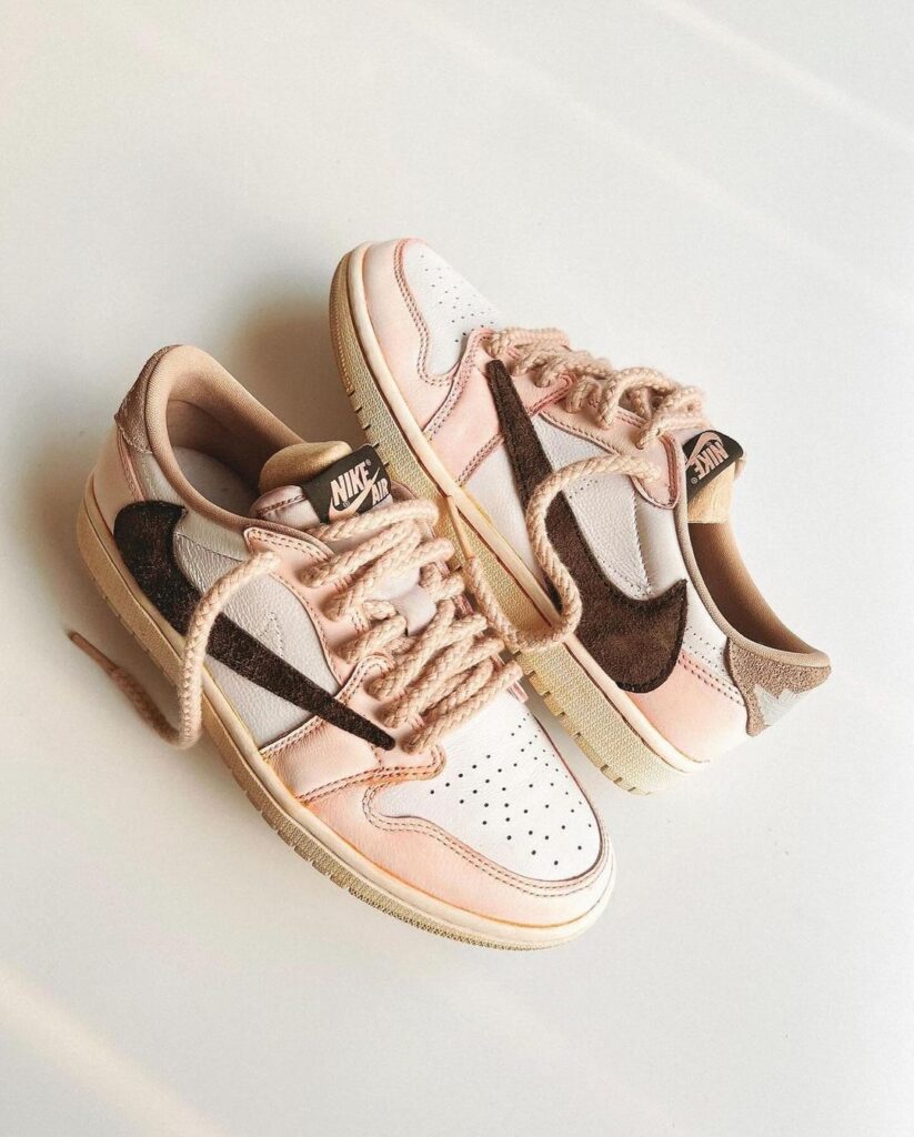 Travis Scott x Air Jordan 1 Low "Neapolitan" Pack