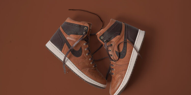 Air Jordan 1 High "Old Brogue" Sneakers