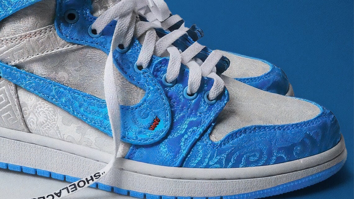 "UNC" Off-White Air Jordan 1 Luxe Sneakers