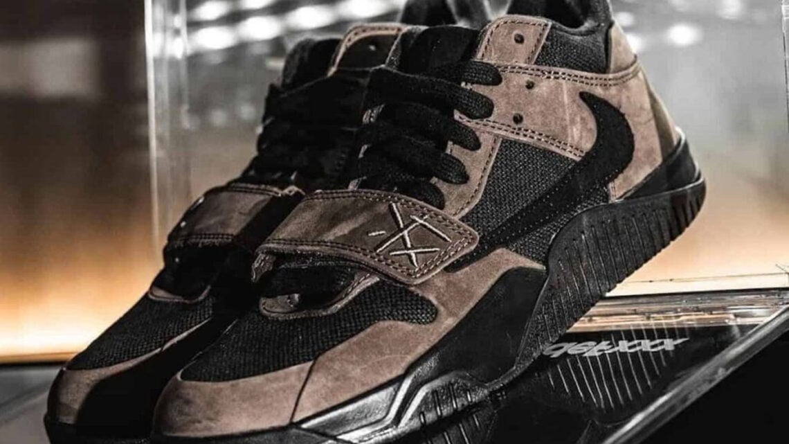 Travis Scott x Jordan Jumpman Jack "Dark Mocha" 2024 FZ8117-201