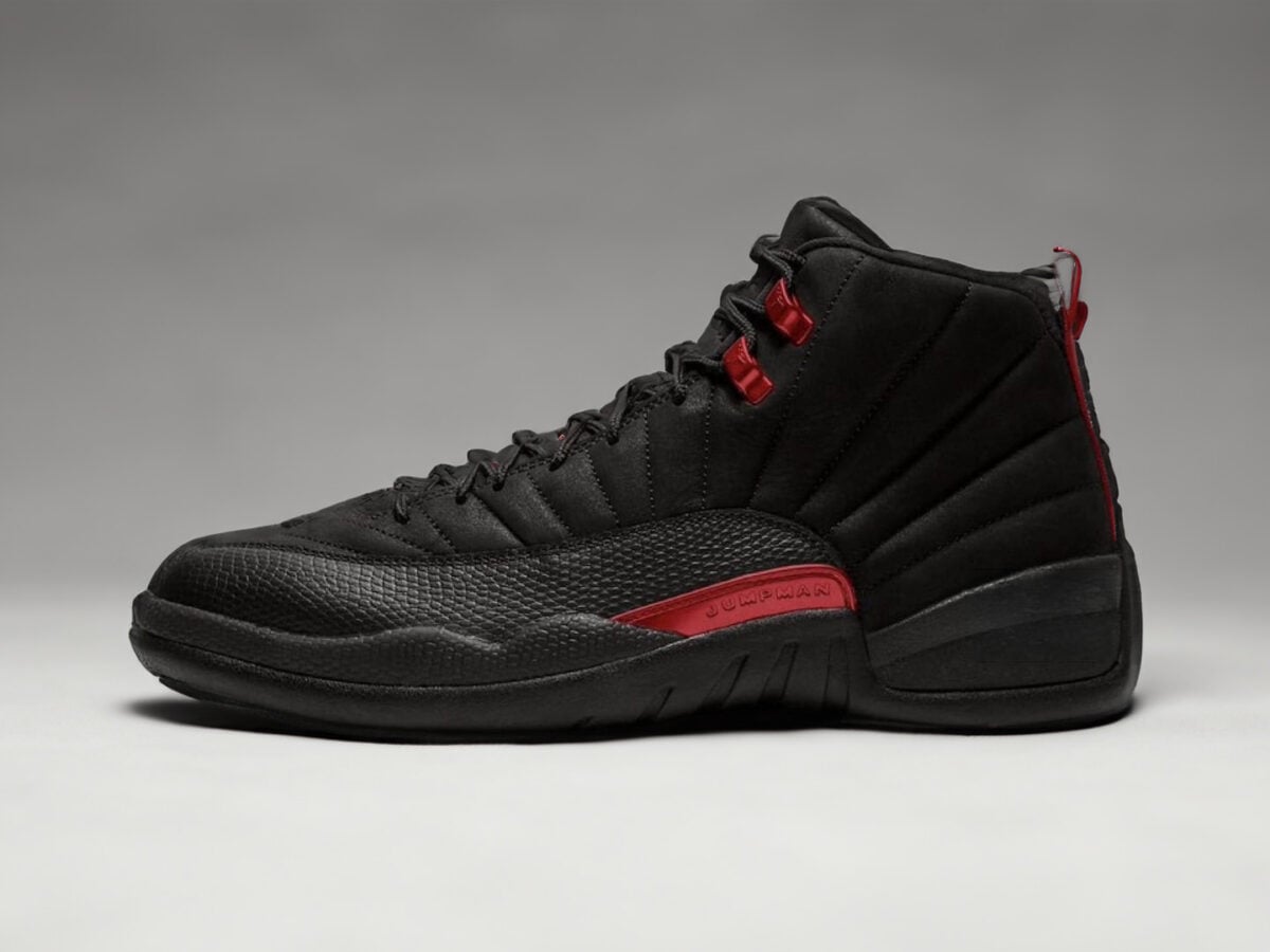 Air Jordan 12 