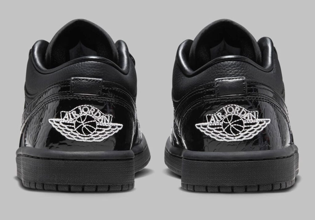 Air Jordan 1 Low "Black Croc" 