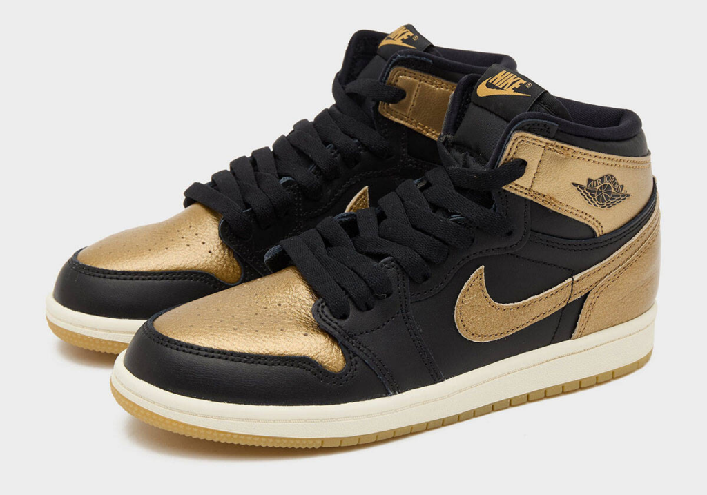 JD Sports Reveals Air Jordan 1 High OG "Metallic Gold"