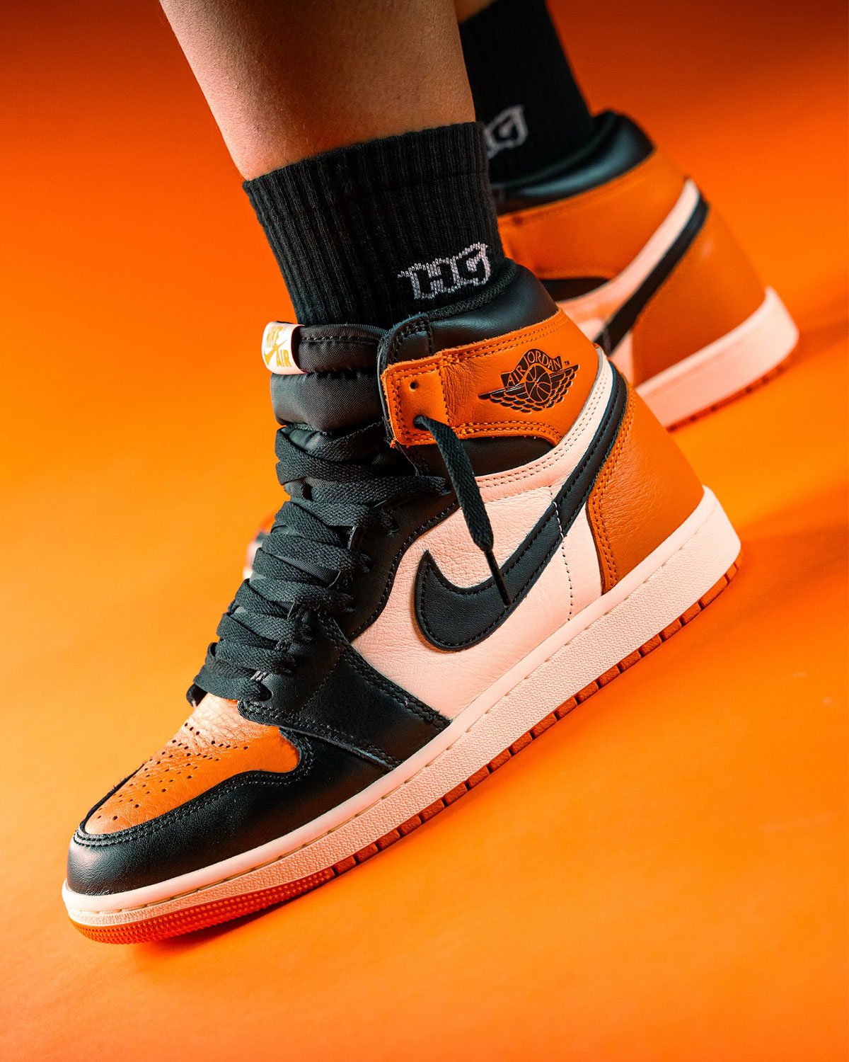 Air Jordan 1 High OG "Shattered Backboard"