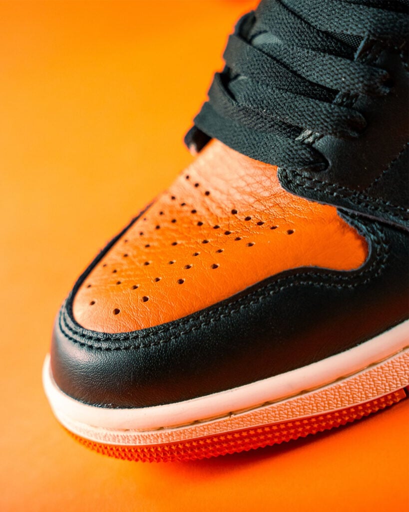 Air Jordan 1 High OG "Shattered Backboard"
