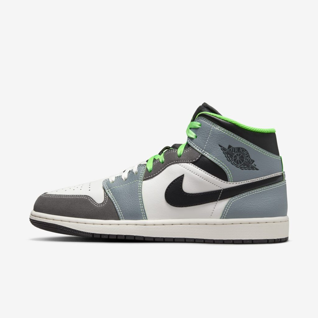 Air Jordan 1 Mid “Casa 93”