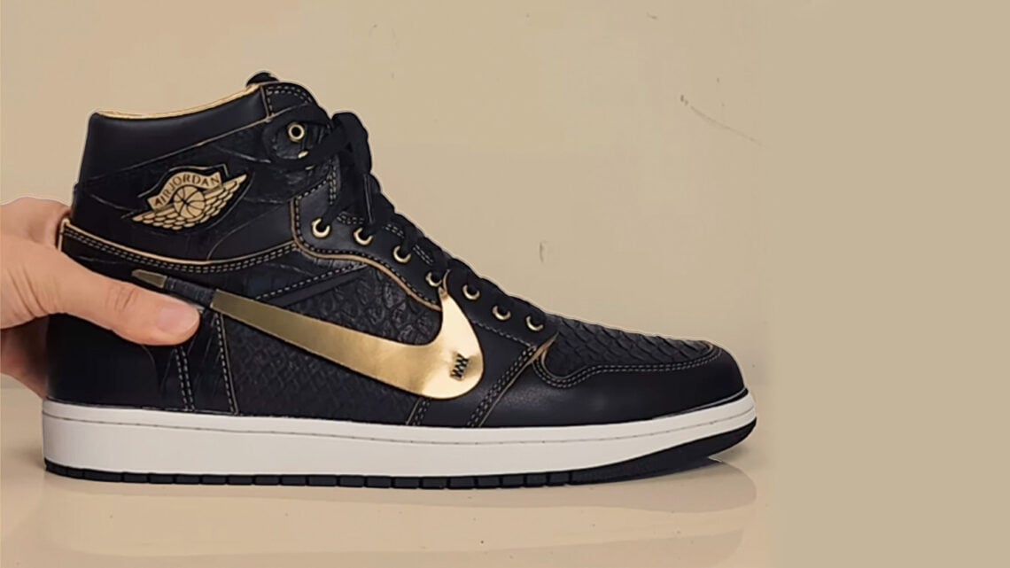 Air-Jordan-1-Luxe-Black-&-Gold