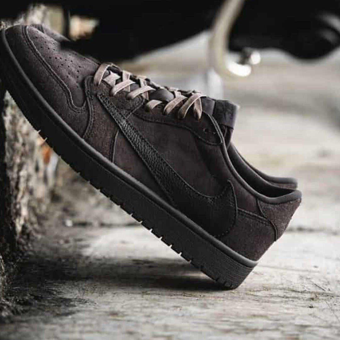 A Good Look At The Travis Scott x Air Jordan 1 Low 