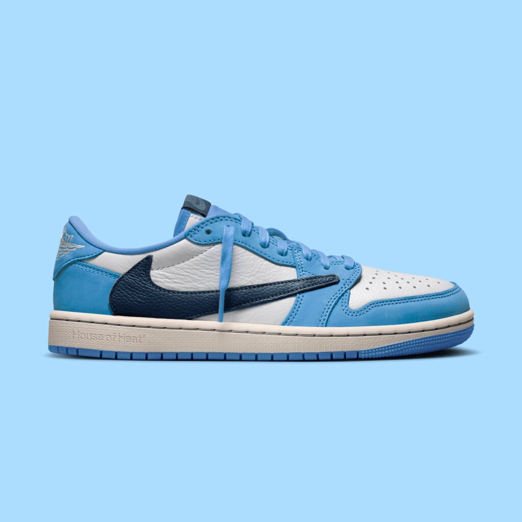 Travis Scott x Air Jordan 1 Low "UNC"