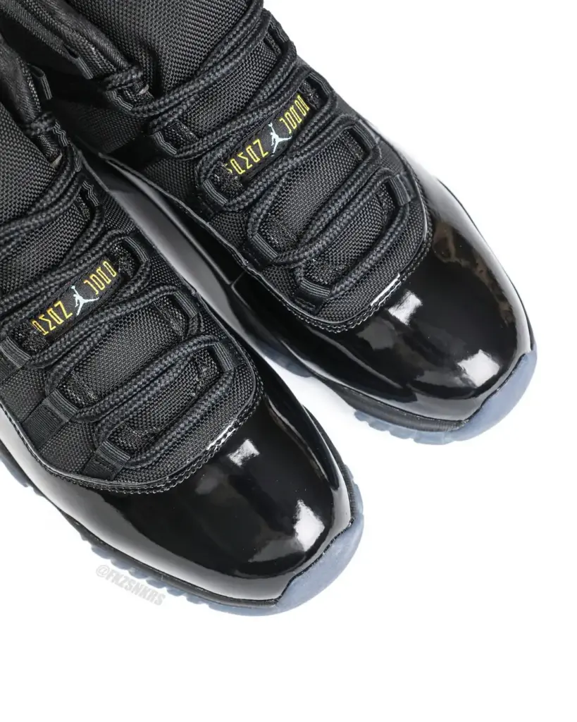 Air Jordan 11 Gamma Blue