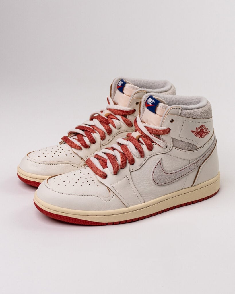 Air Jordan 1 High OG Rare Air “Cinnabar”