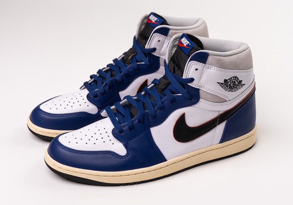 Air Jordan 1 High OG Rare Air “Deep Royal Blue”