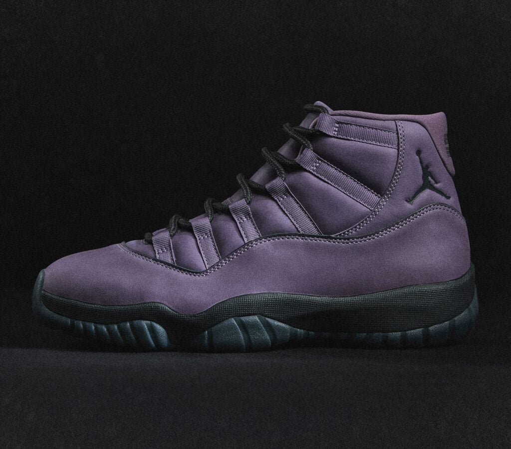 Air Jordan 11 "Mojave"