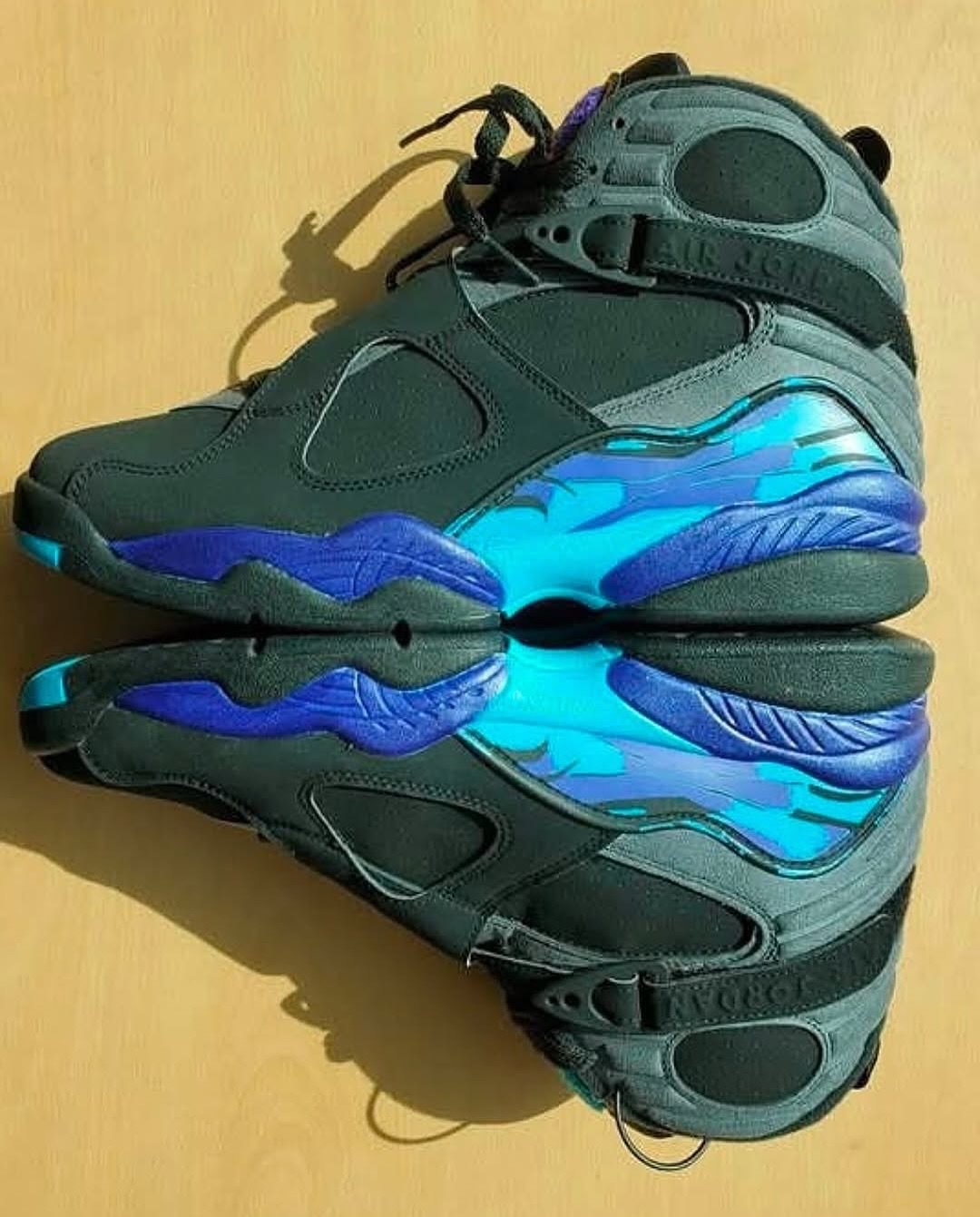 Air Jordan 8 Aqua