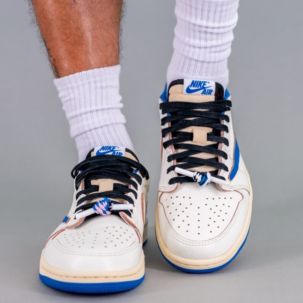 Fragment x Travis Scott x Air Jordan 1 Low OG
