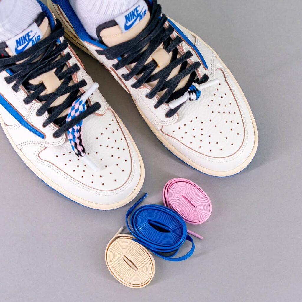 Fragment x Travis Scott x Air Jordan 1 Low OG