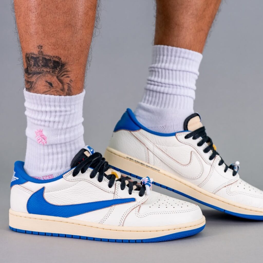 Fragment x Travis Scott x Air Jordan 1 Low OG
