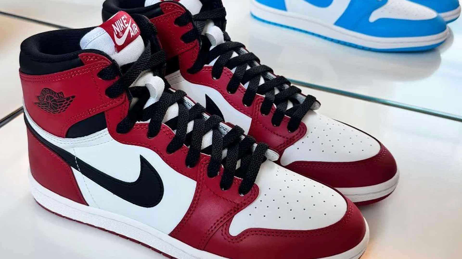 Air Jordan 1 Retro High '85 "Chicago"