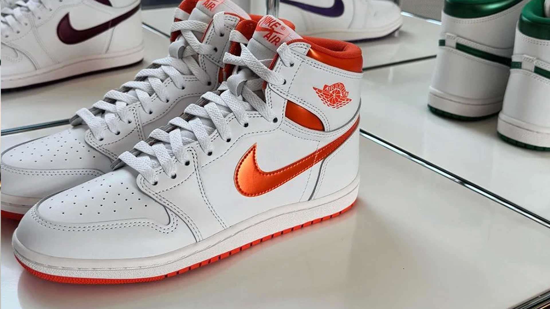 Air Jordan 1 Retro High '85 "Metallic Orange"
