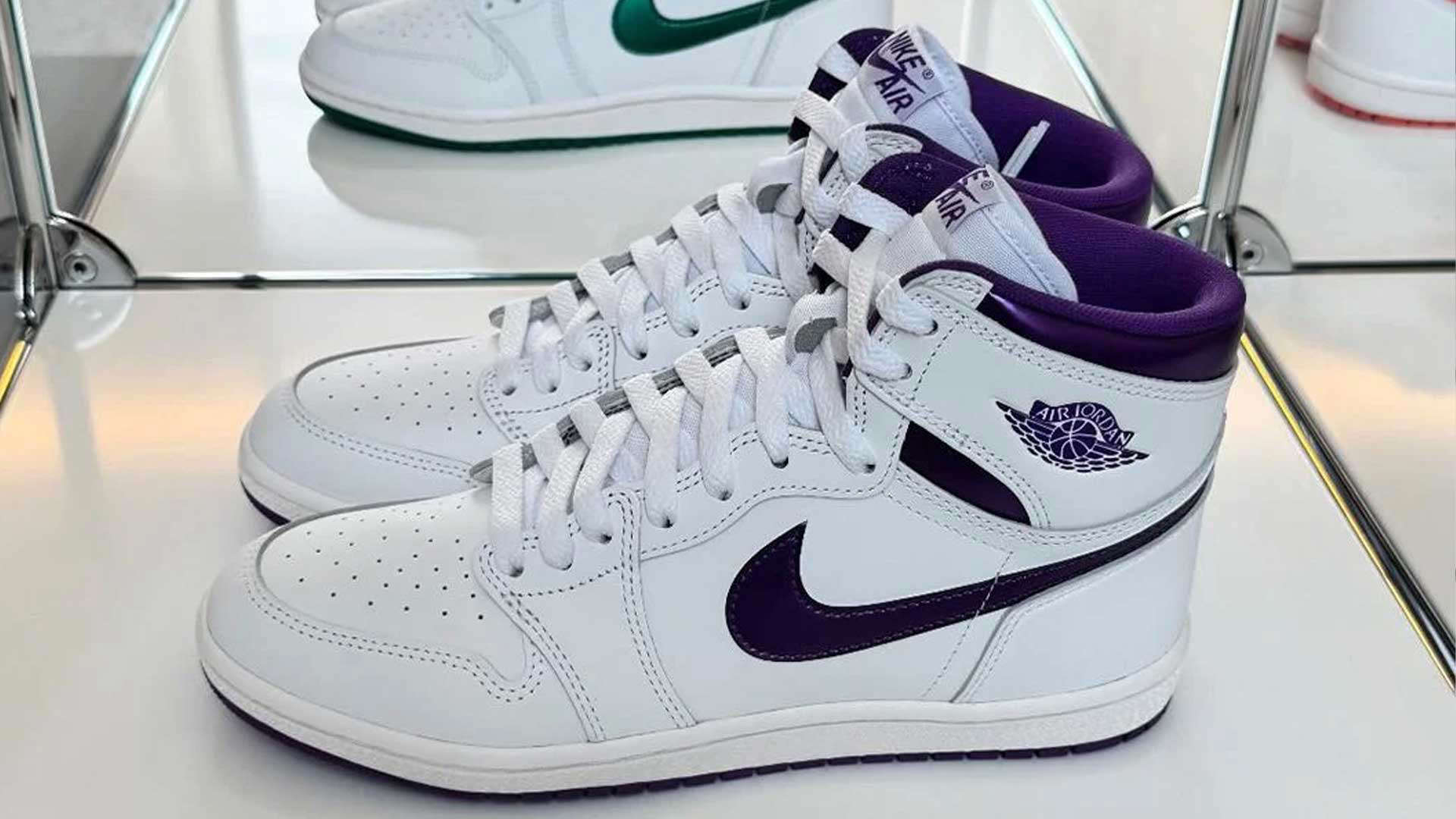 Air Jordan 1 Retro High '85 "Metallic Purple"