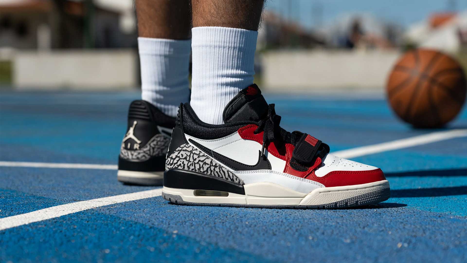 Jordan-Legacy-312-on-foot