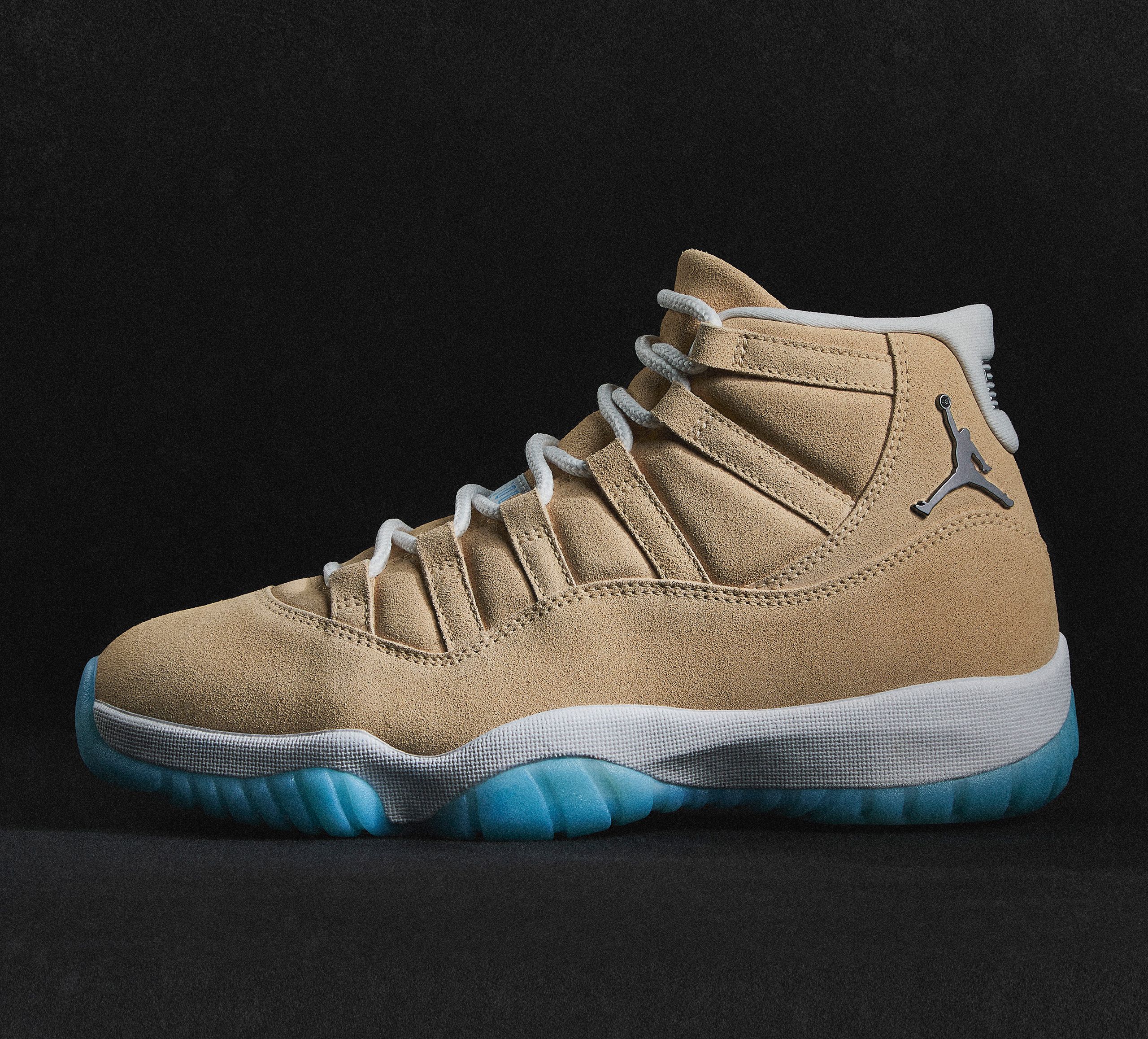 Air Jordan 11 "Football Blue"