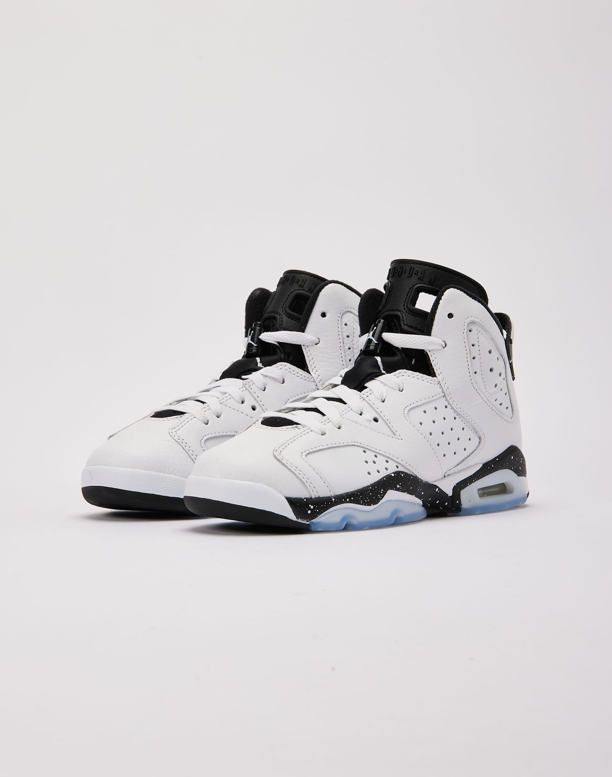 Air Jordan 6 "Oreo"