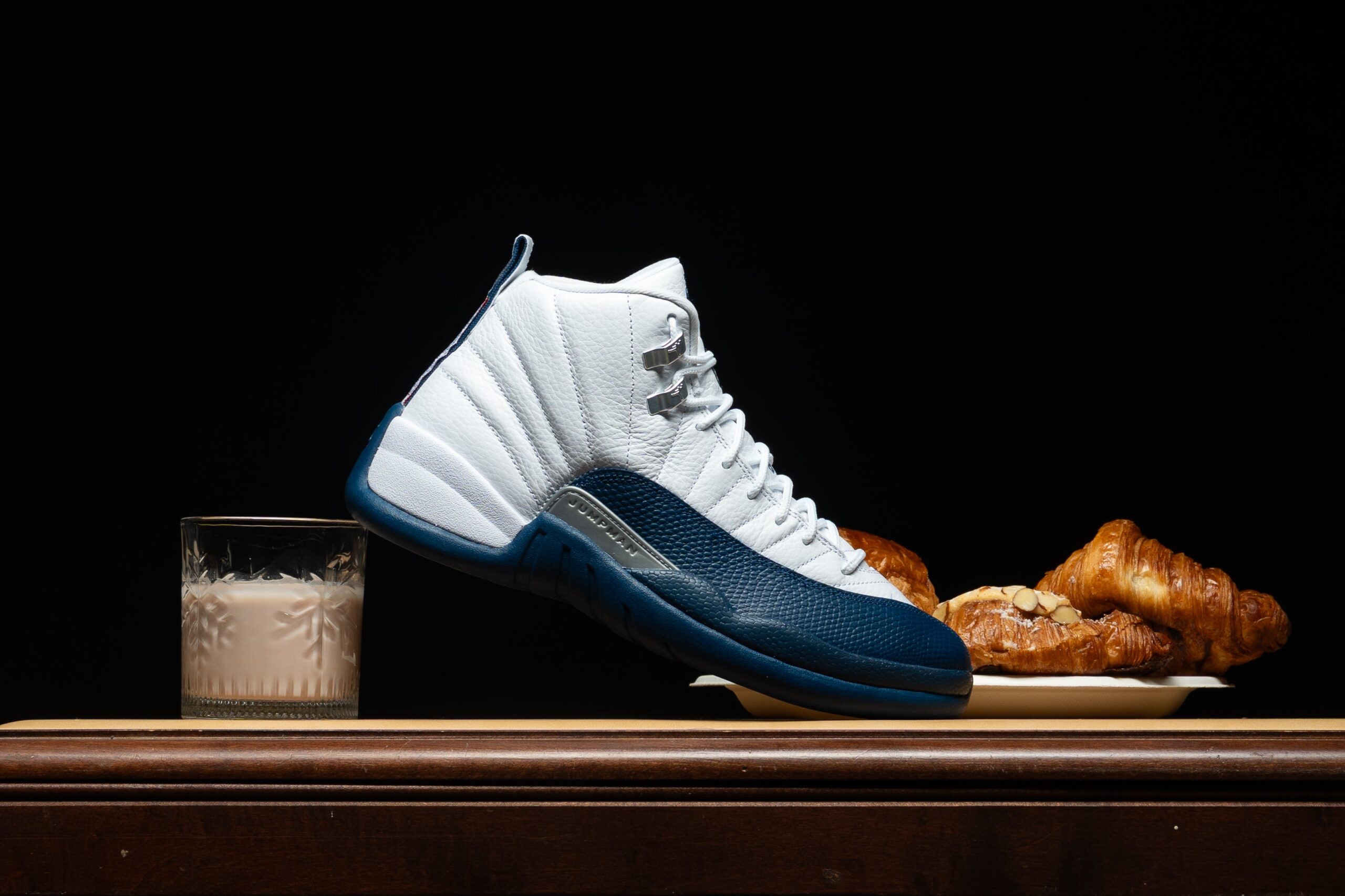 Air Jordan 12 "French Blue"