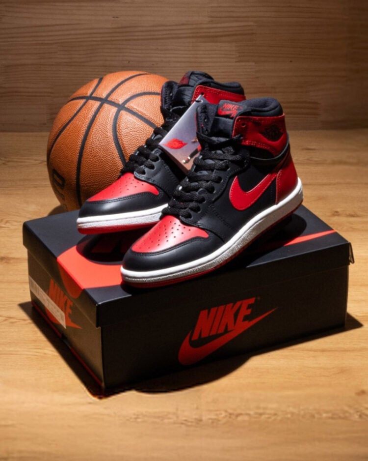 Air Jordan 1 High '85 "Bred"